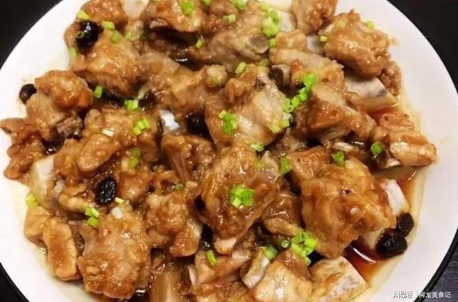 吃3红2白少吃2绿合理饮食顺利入冬凯发K8国际版霜降来临要懂得忌嘴多(图3)